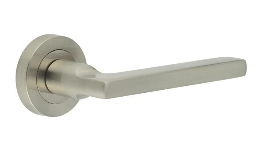 Nero JV600 Satin Nickel Jet Lever on Rose Door Handles