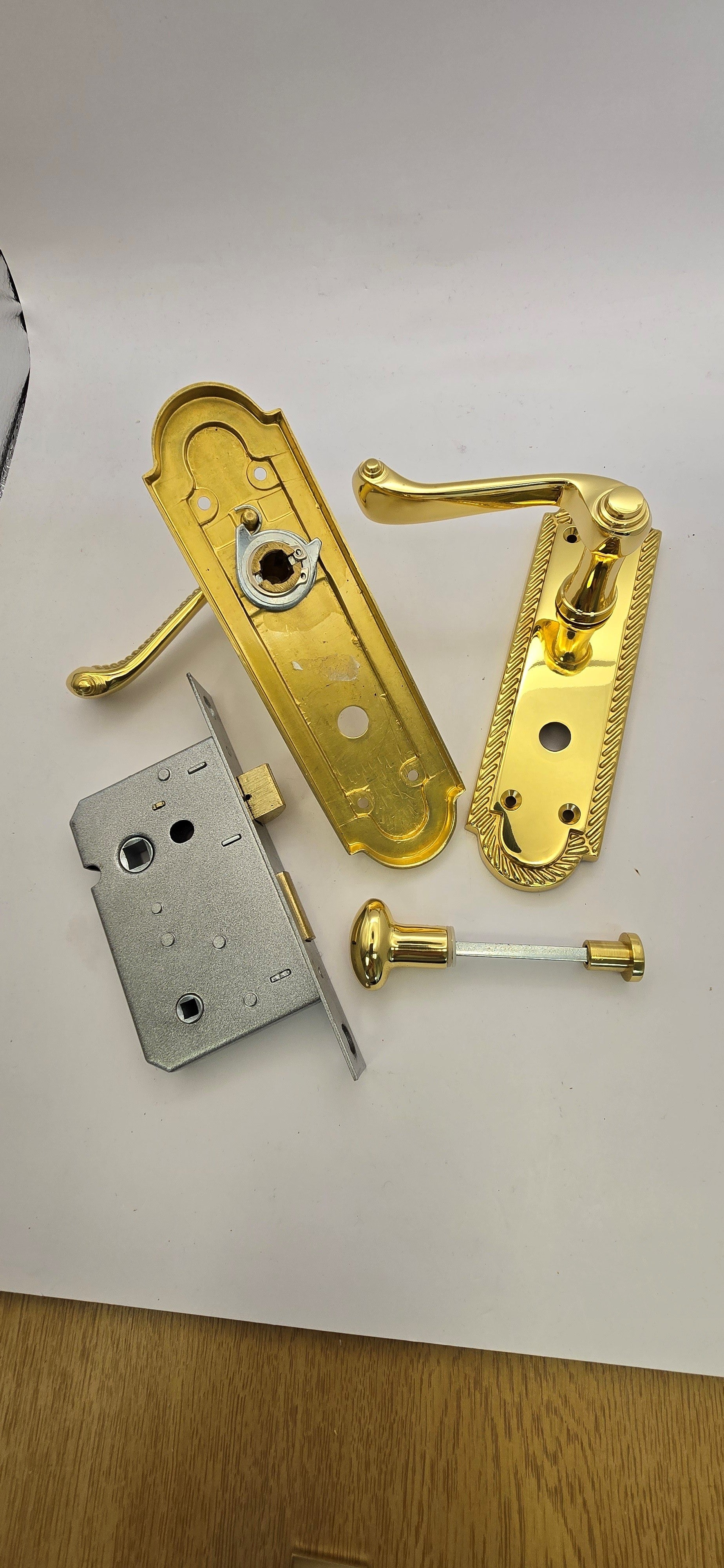 Bathroom door handles and privacy handles