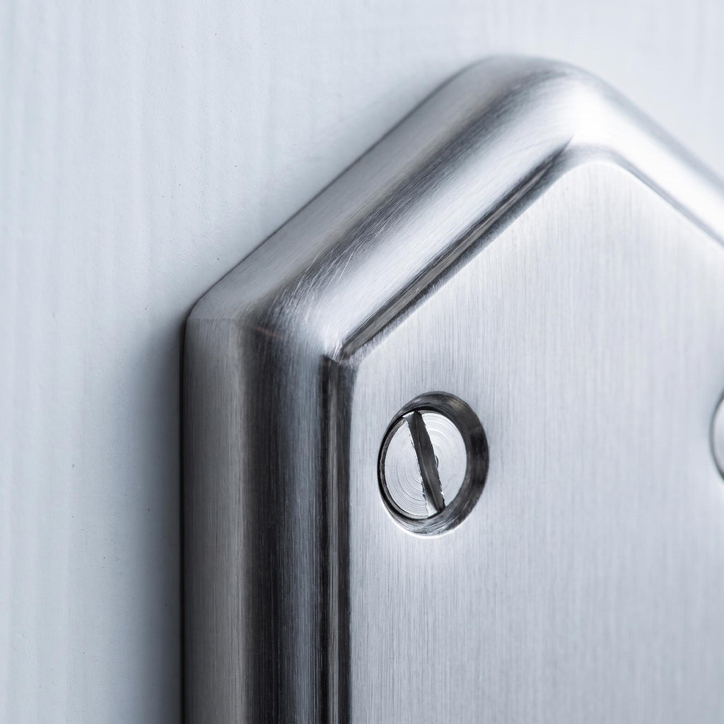 Paris Satin Chrome Latch Handles 168x47mm