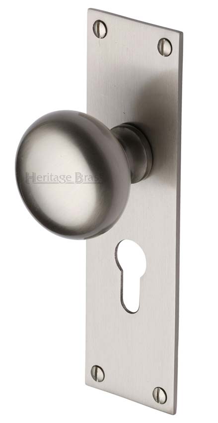 Heritage Balmoral Satin Nickel Knob on 48mm EURO Plate