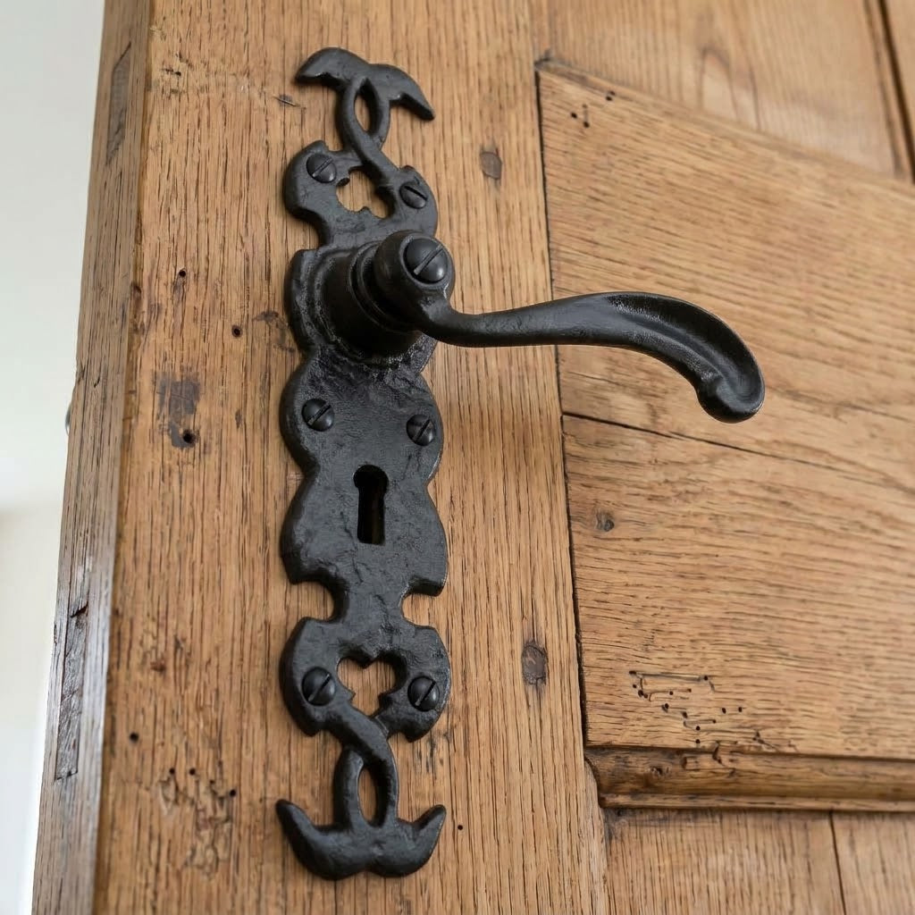 Black Antique Lever Lock Door Handles 1563