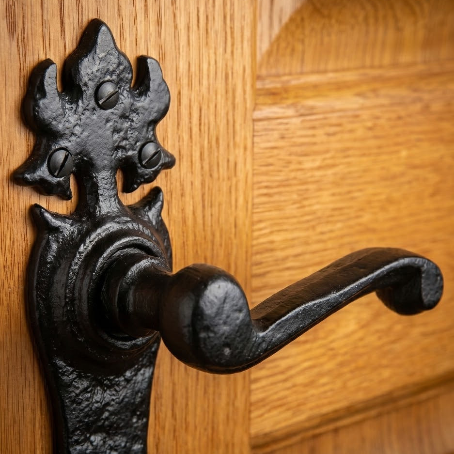 Black Antique Lever Lock Door Handles 2434