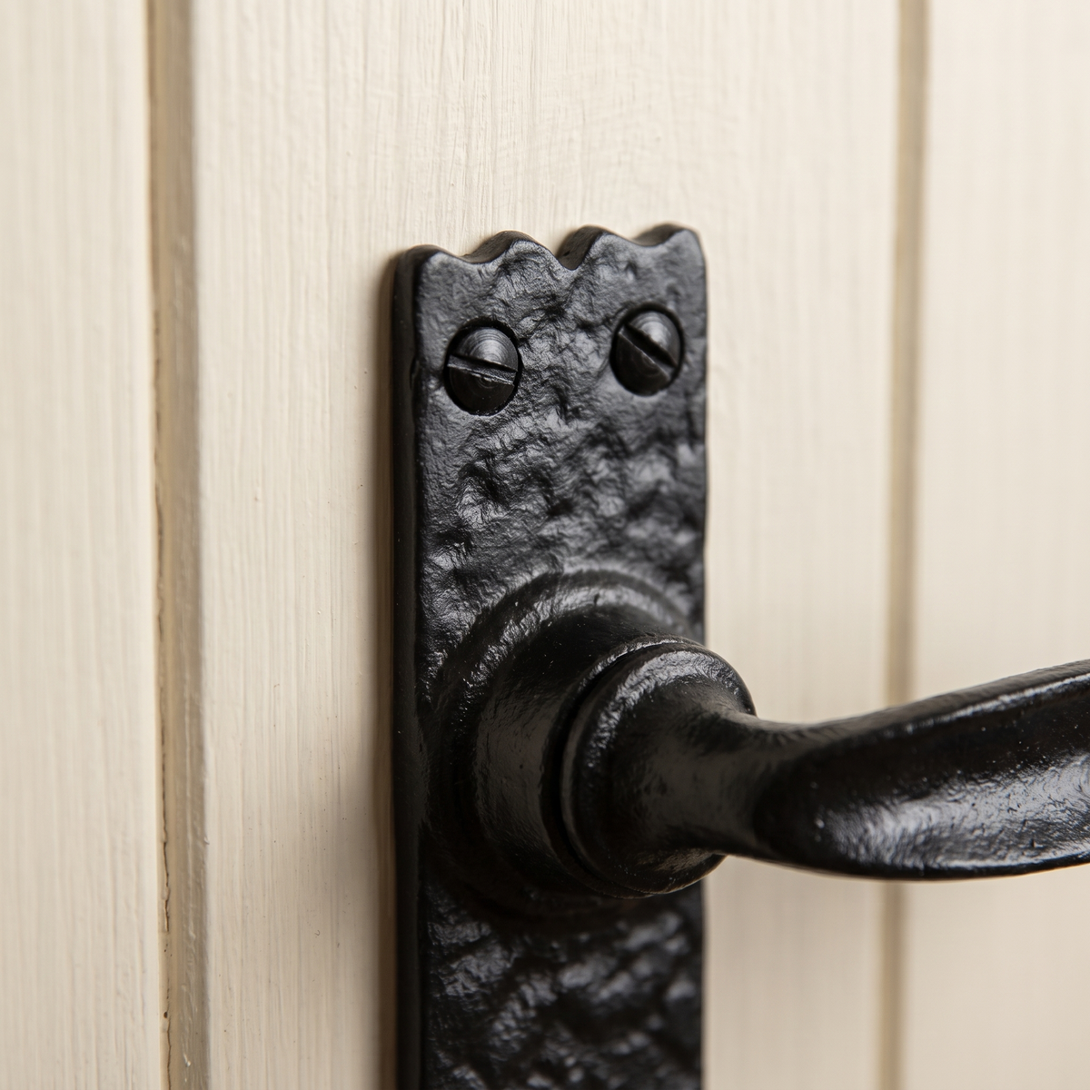 Black Antique Lever Lock Door Handles 152x38mm 2439