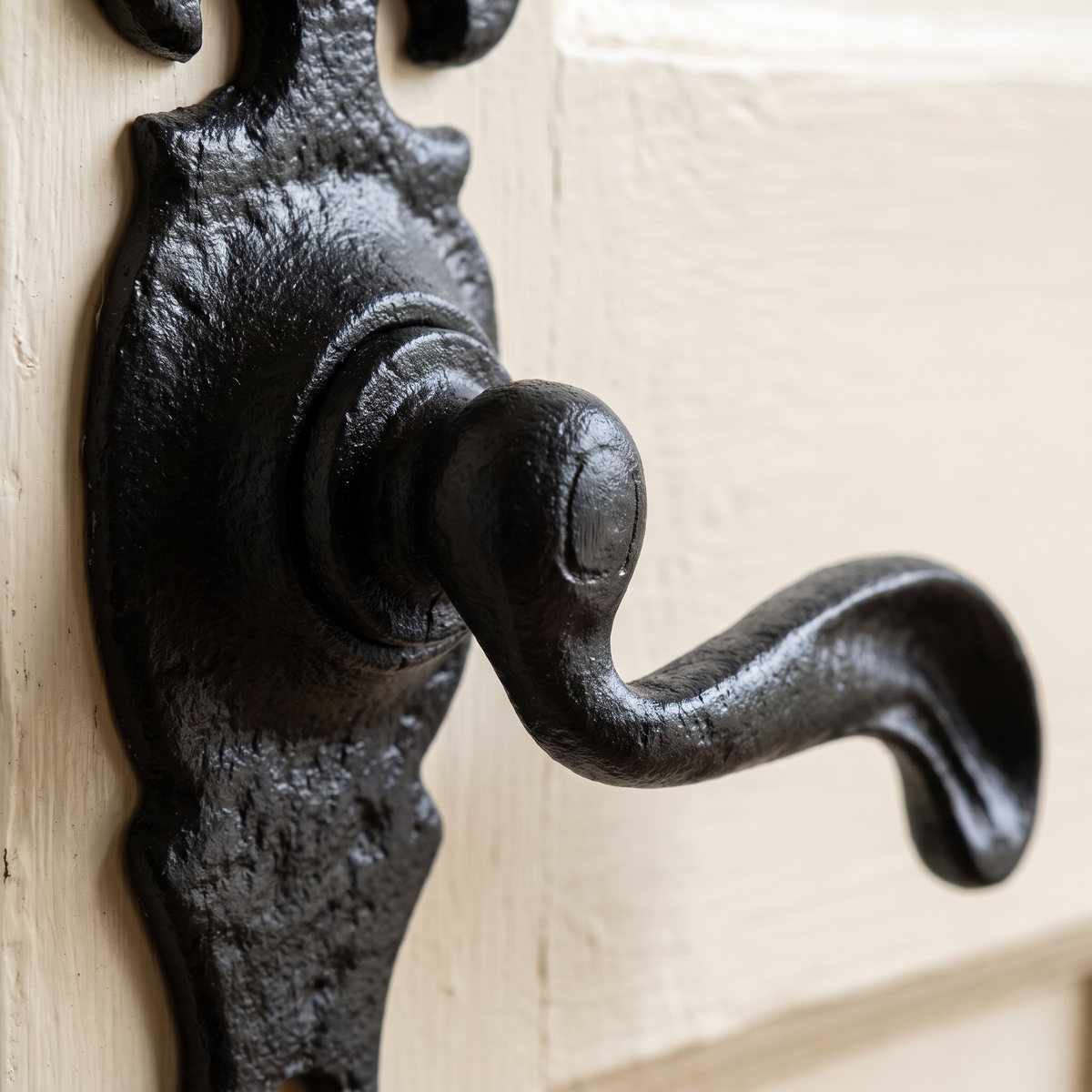 Black Antique Lever Lock Door Handles 165x50mm 2449