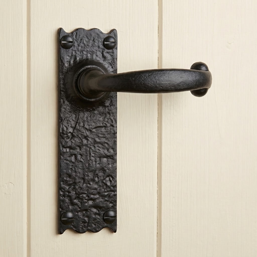 Black Antique Lever Latch Door Handles 164x47mm 2451