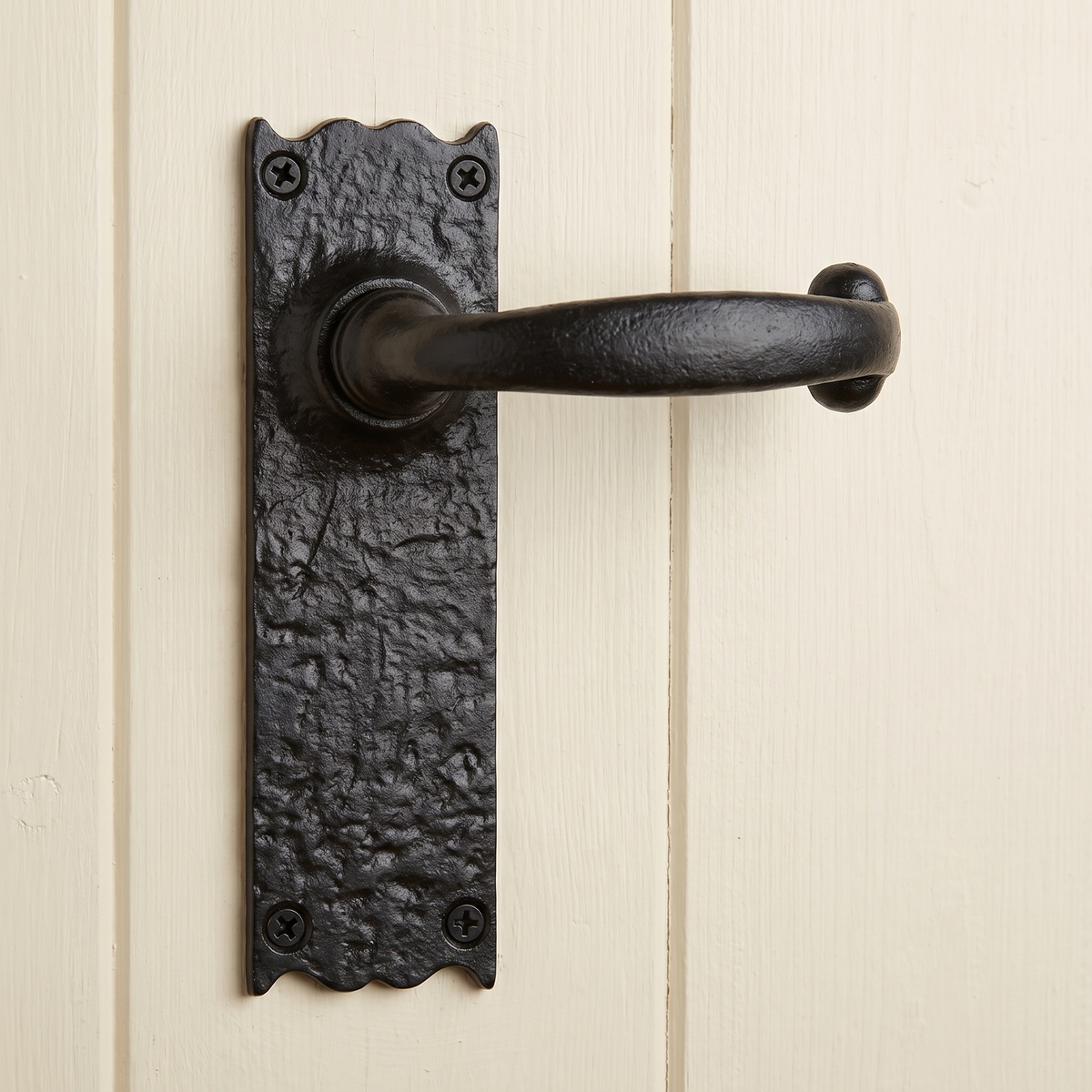 Black Antique Lever Latch Door Handles 164x47mm 2451