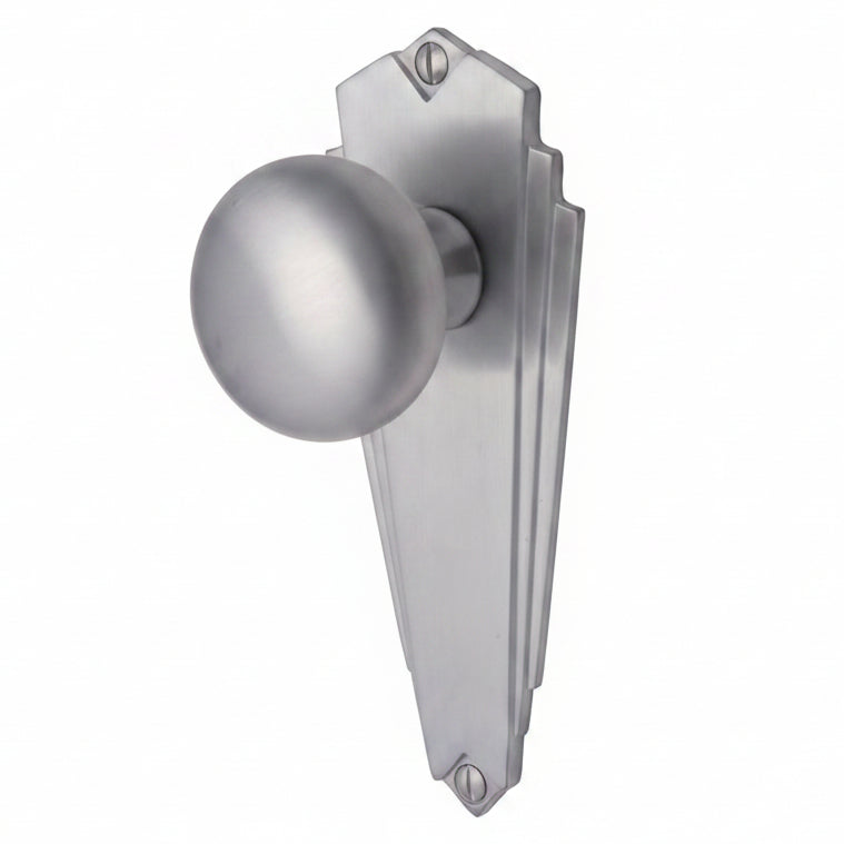 Broadway Satin Chrome Door Knob on Latch Plate Set