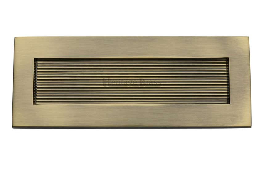 Heritage RR852 Antique Brass Reeded Letter Plate 254x101mm