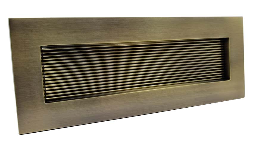 Heritage RR852 Antique Brass Reeded Letter Plate 254x101mm