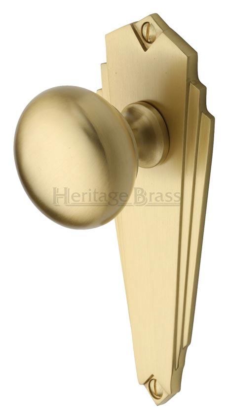 Heritage BR1810 Satin Brass Broadway Knob on Latch Plate