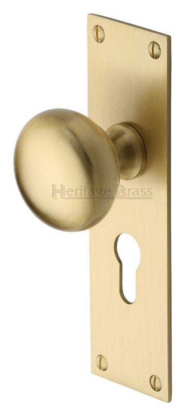 Heritage BAL8548 Satin Brass Balmoral Knob on Euro Plate
