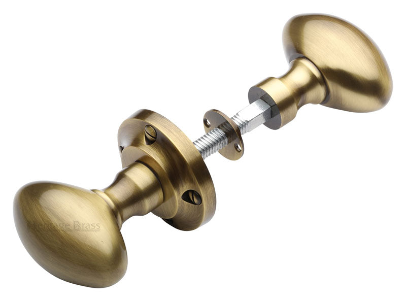Heritage RIM V960 Antique Brass Suffolk Oval Rim Knobs