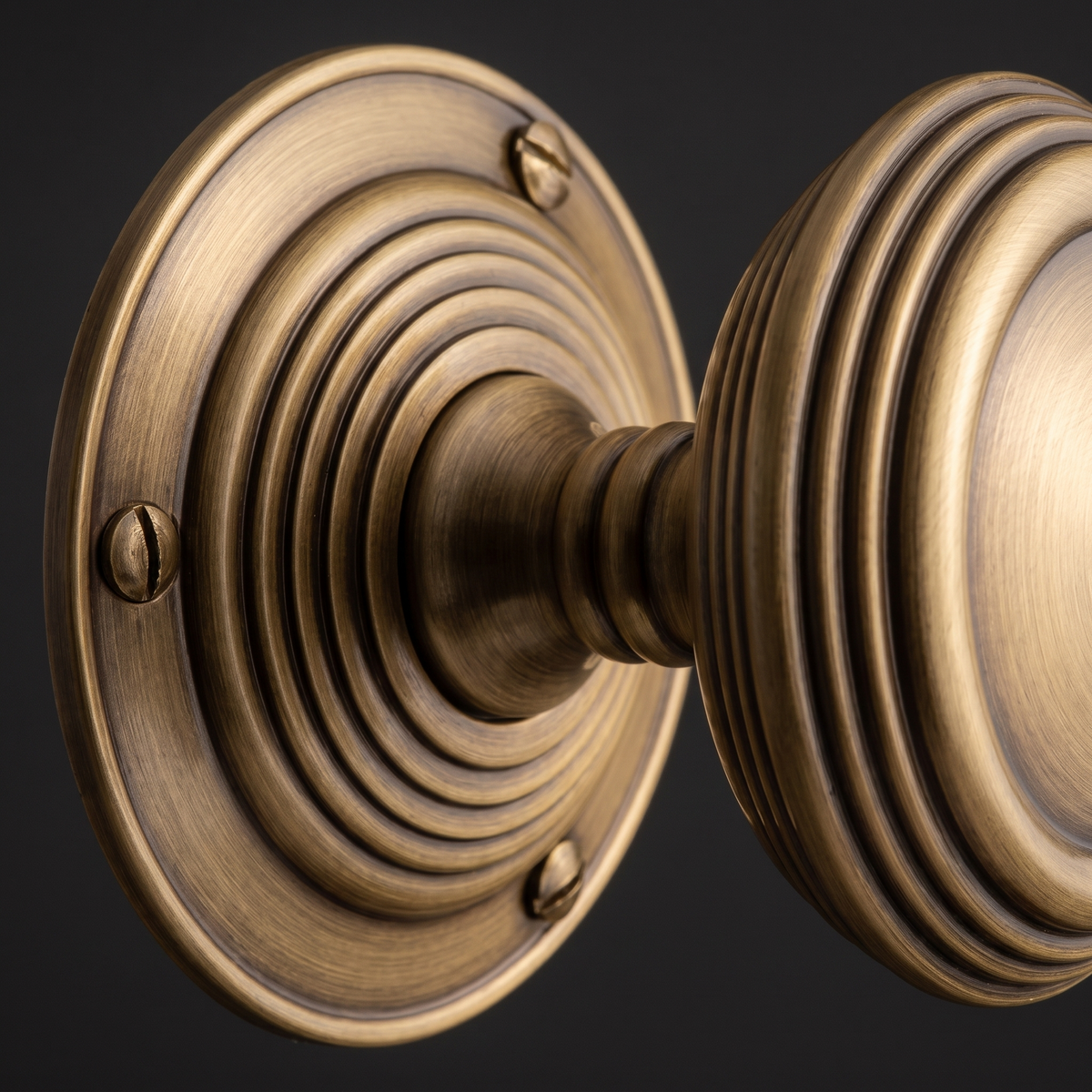 Heritage GOO986 Antique Brass Goodrich Mortice Knobs 62mm
