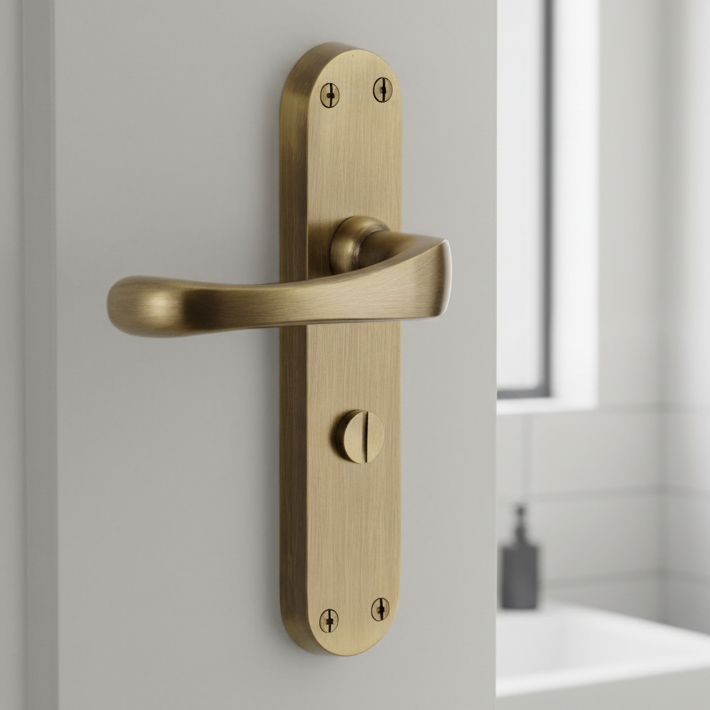 Heritage V6070 Antique Brass Gloucester Bathroom Handles
