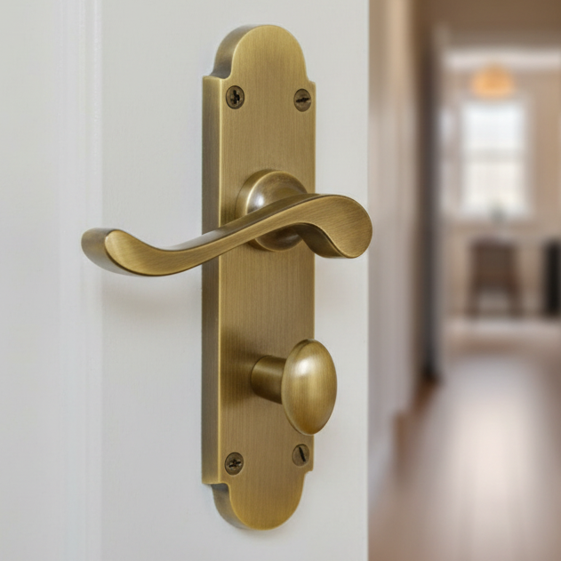 Heritage S620 Antique Brass Savoy Bathroom Door Handles