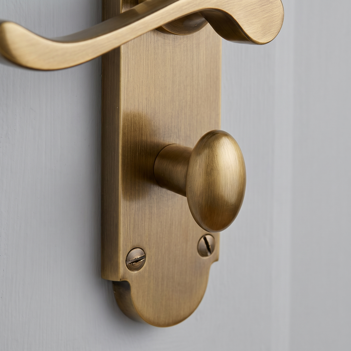Heritage S620 Antique Brass Savoy Bathroom Door Handles