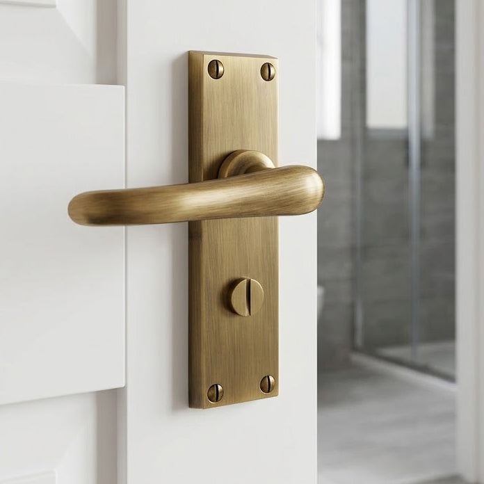 Heritage V730 Antique Brass Windsor Bathroom Handles