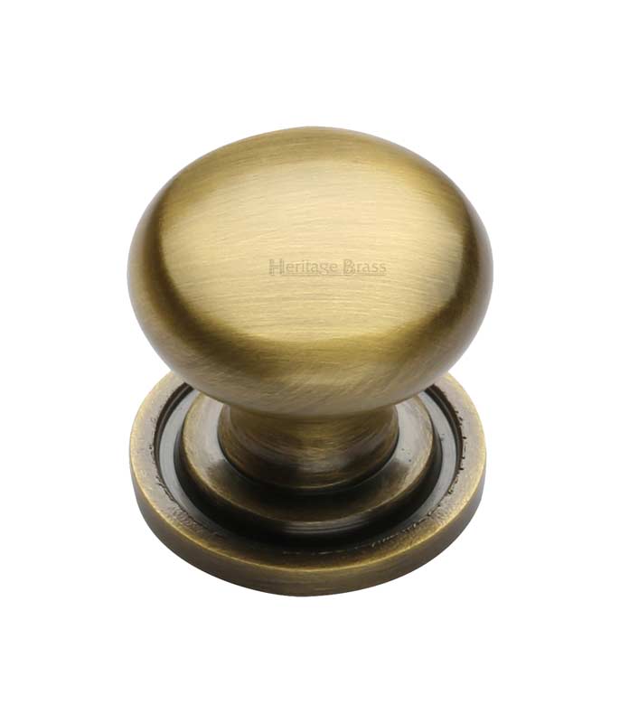 Heritage C2240 Antique Brass Victorian Cabinet Knob