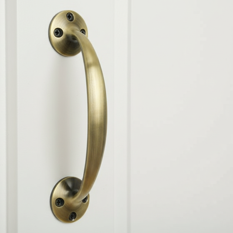 Antique Brass Victorian Bow Handle 190x38mm