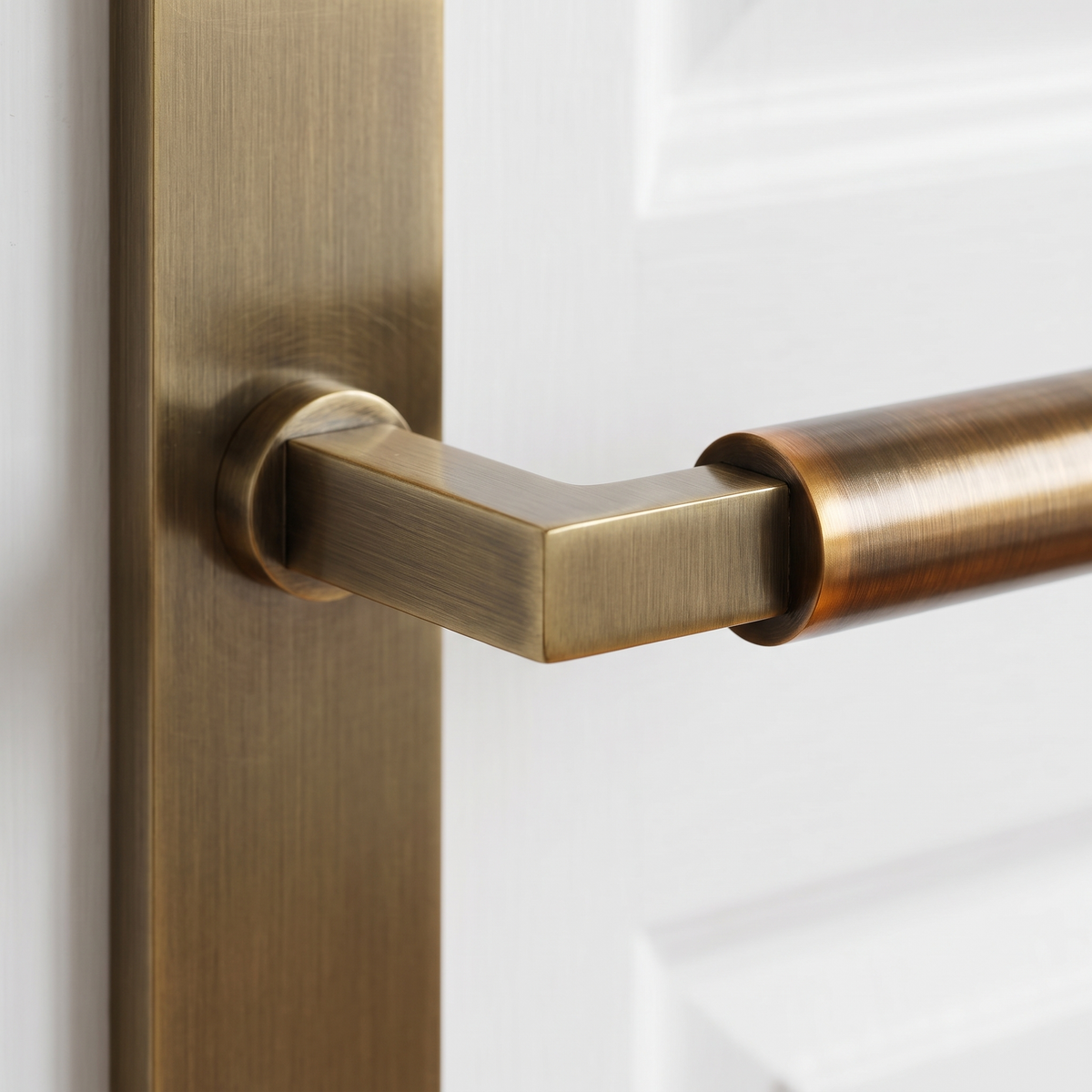 Heritage VT6310 Antique Brass Bauhaus Latch Handles