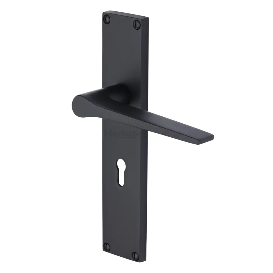 Gio Matt Black Keyhole Door Handles VT8100