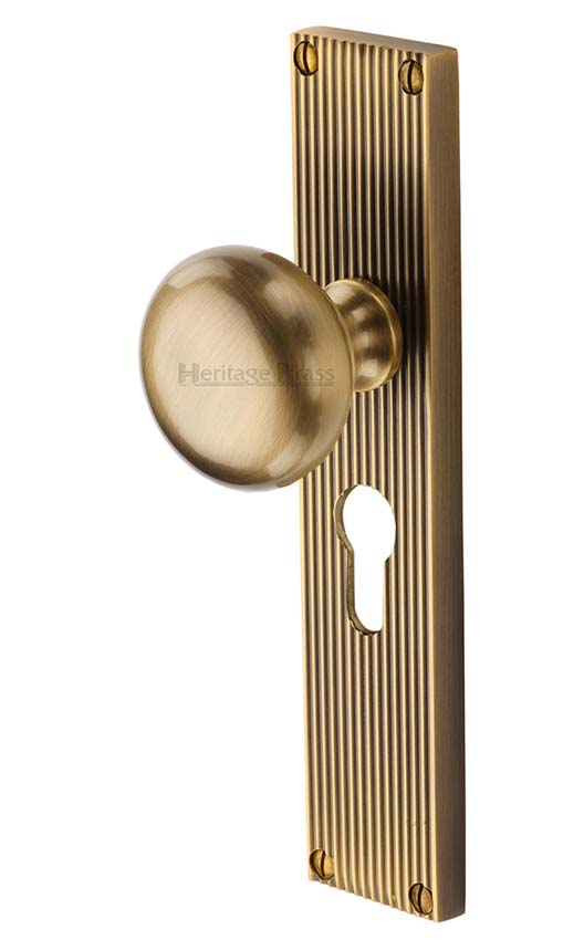 Antique Brass Victoria Mortice Knob on Reeded Euro Plate V9248-AT