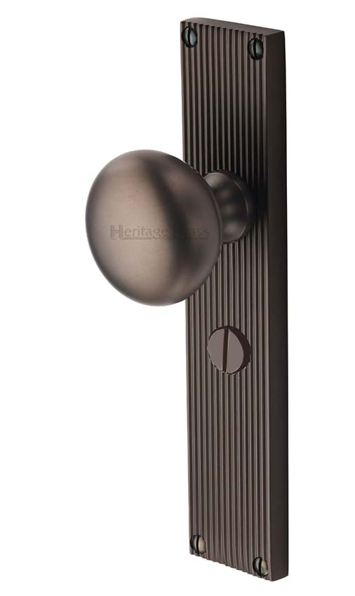 Matt Bronze Victoria Knob on Reeded Bathroom Plate V9230-MB