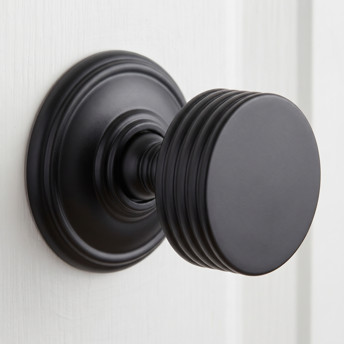 Oxford Matt Black Door Knob Set SB2124BLK