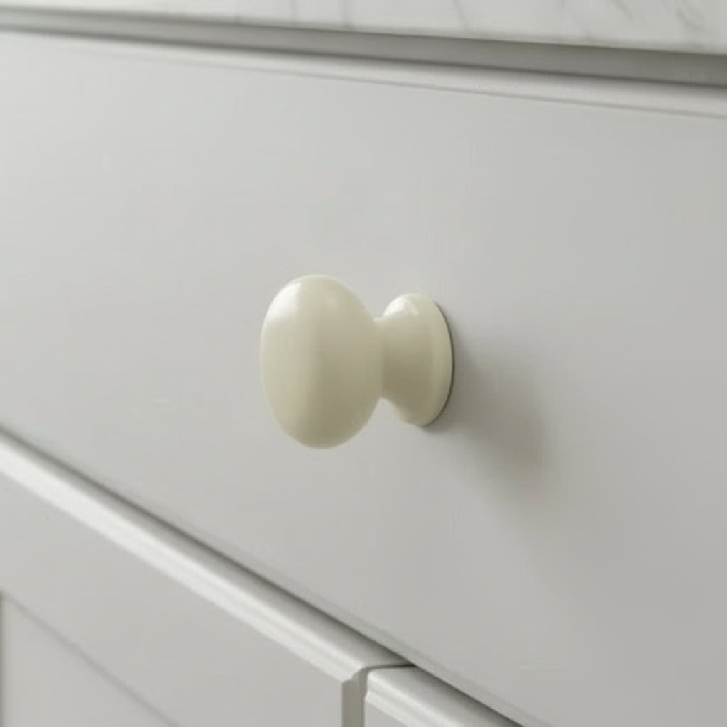 White Painted Pine Knob 40mm