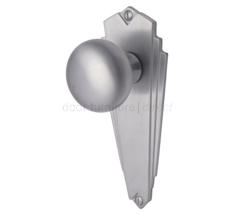 Broadway Satin Chrome Door Knob on Latch Plate Set