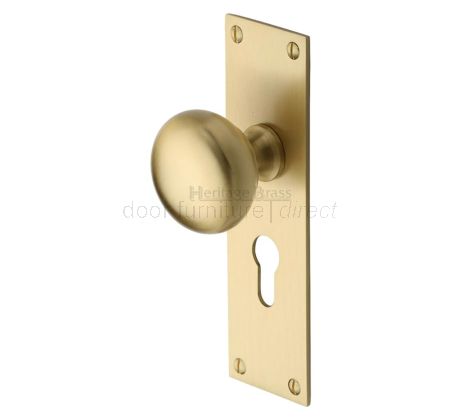 Heritage BAL8548 Satin Brass Balmoral Knob on Euro Plate