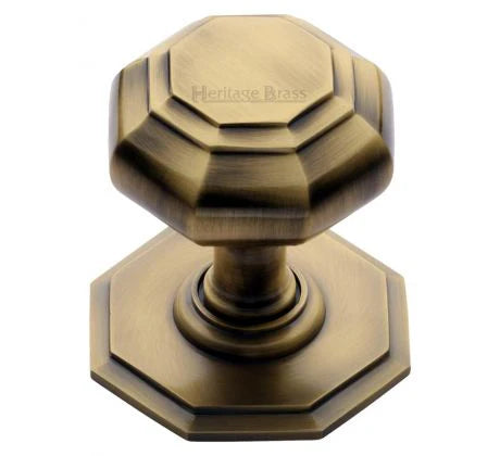 Heritage V890 Antique Brass Octagonal Centre Door Knob 3in