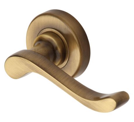 Heritage V3010 Antique Brass Bedford Lever On Rose