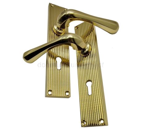 Charlbury Reeded Polished Brass Keyhole Door Handles RR3000