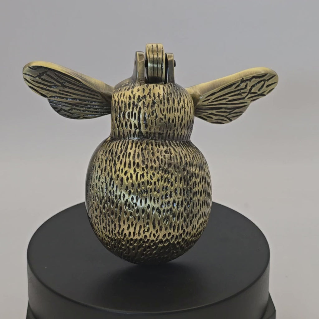 Antique Brass Bumble Bee Door Knocker 95mm SB4111ANT