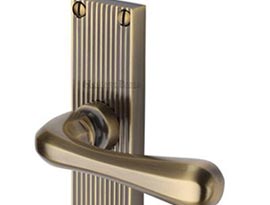 Antique Brass Charlbury Reeded Style