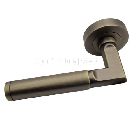 Belas Antique Brass Door Handle Pack