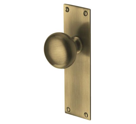 Heritage Balmoral Antique Brass Knob on Latch Plate