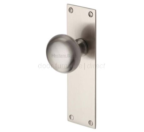 Heritage Balmoral Satin Nickel Knob on Latch Plate