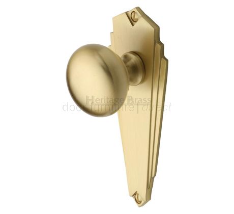 Heritage BR1810 Satin Brass Broadway Knob on Latch Plate