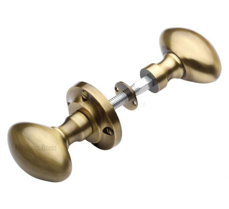 Heritage RIM V960 Antique Brass Suffolk Oval Rim Knobs