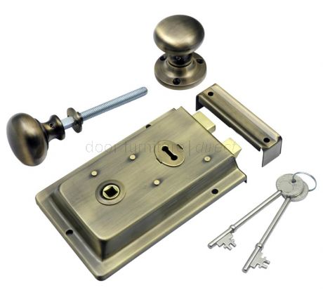 Antique Brass Rim Lock and Mushroom Rim Knobs Set
