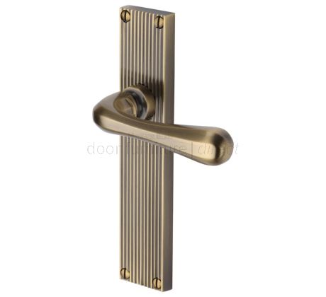 Charlbury Reeded Antique Brass Latch Door Handles RR3010