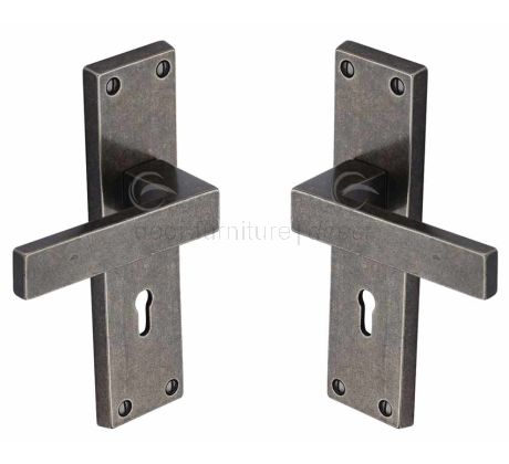 Rustic Pewter Cheswell Door Handles